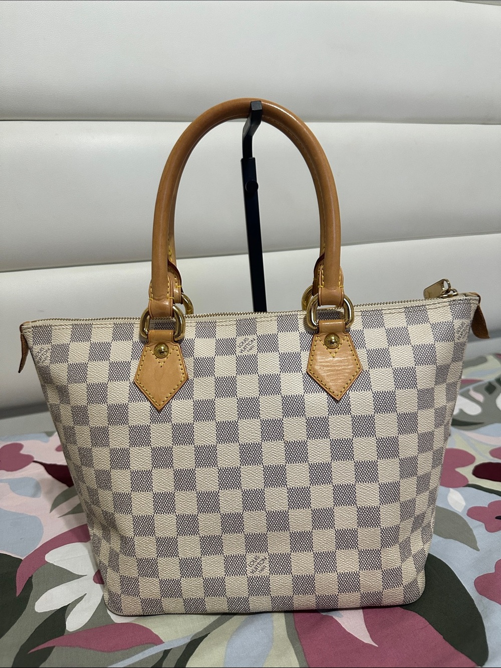 Louis Vuitton Saleya PM in Azur